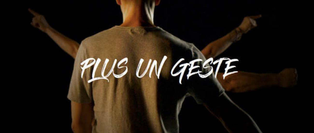 plus un geste